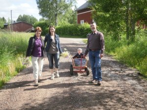 Samen wandelen met de nieuwe bolderkar!
